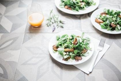 Winter Arugula Pear Salad with Mandarin Oranges and Yogurt Dressing